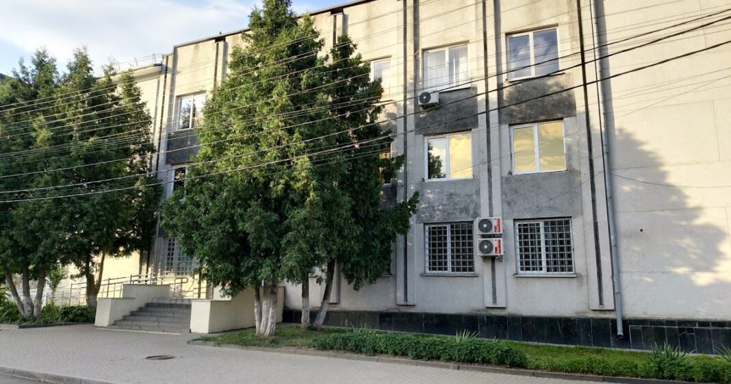 Здание: Пенсионный фонд в Ровно