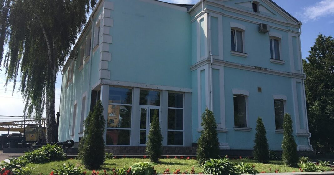 Будівля: Водоканал у Рівному («Рівнеоблводоканал»)